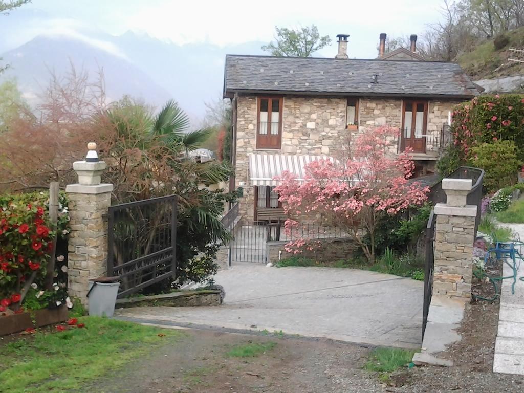 Casa Delle Betulle Villa แวร์บาเนีย ภายนอก รูปภาพ